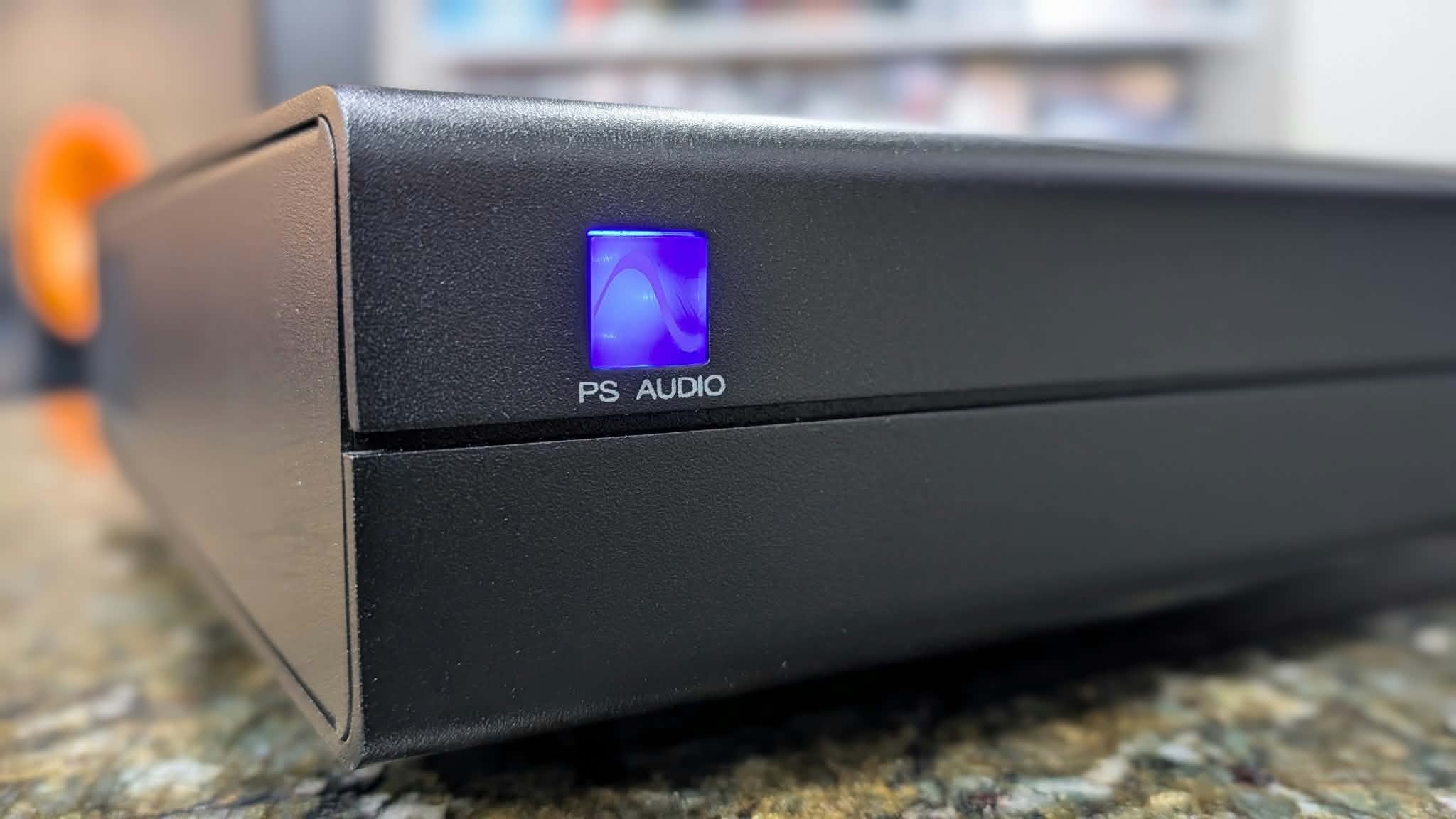 PS Audio Stellar Gain Cell DAC – Black – One Owner – Excellent Condition - Image 4