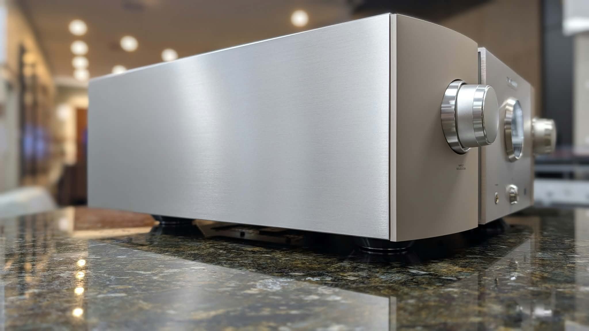 MARANTZ PM-10 REFERENCE INTEGRATED AMPLIFIER — SILVER/GOLD — ONE OWNER — EXCELLENT CONDITION - Image 9